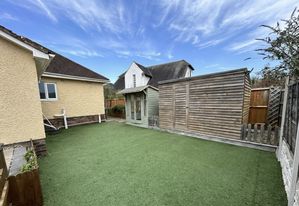 Photo 19- click for photo gallery